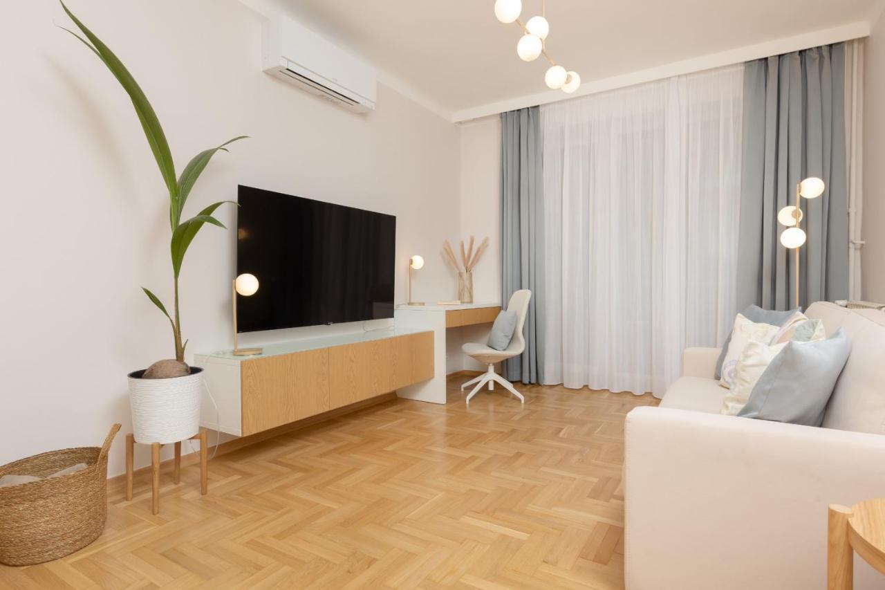 Bright Apartment Kasprzaka Warsaw Wola Near Metro Station By Noclegi Renters Екстер'єр фото