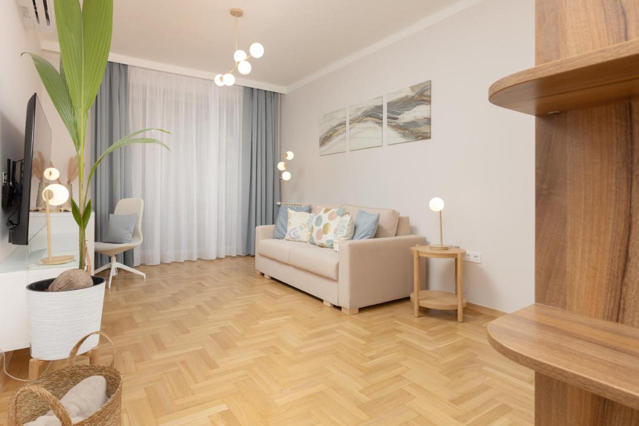 Bright Apartment Kasprzaka Warsaw Wola Near Metro Station By Noclegi Renters Екстер'єр фото