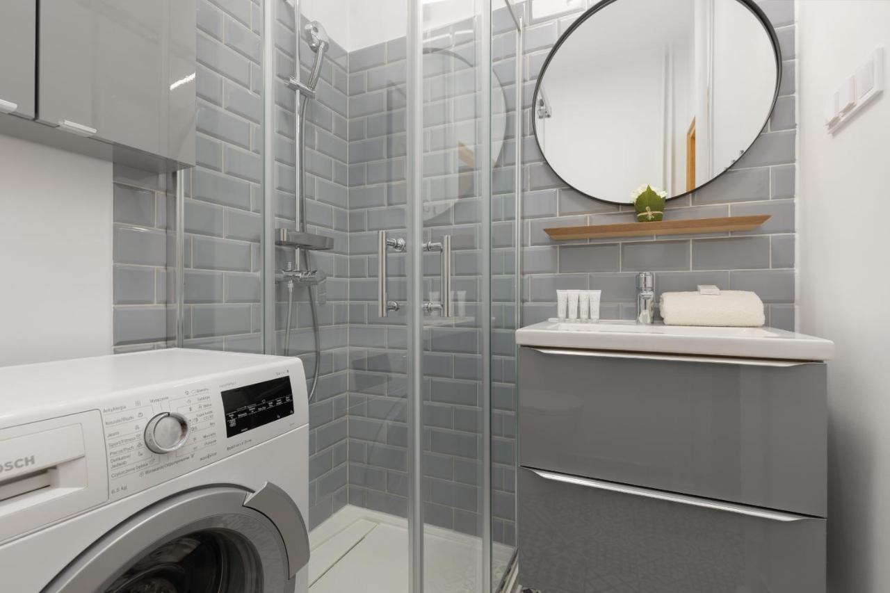 Bright Apartment Kasprzaka Warsaw Wola Near Metro Station By Noclegi Renters Екстер'єр фото