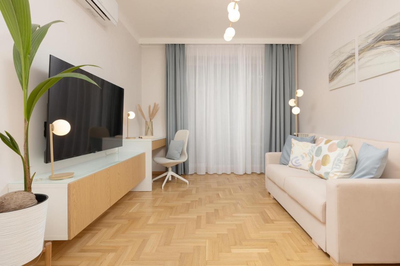Bright Apartment Kasprzaka Warsaw Wola Near Metro Station By Noclegi Renters Екстер'єр фото